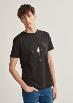 Czarny T-shirt męski z logo ze sklepu OCHNIK w kategorii T-shirty męskie - zdjęcie 172555265