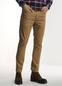Beżowe spodnie męskie ze sklepu OCHNIK w kategorii Spodnie męskie - zdjęcie 172558938