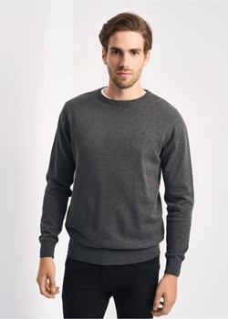 Grafitowy sweter męski basic ze sklepu OCHNIK w kategorii Swetry męskie - zdjęcie 172559619