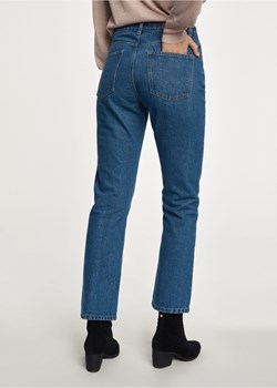 Jeansy damskie typu mom jeans ze sklepu OCHNIK w kategorii Jeansy damskie - zdjęcie 172560069