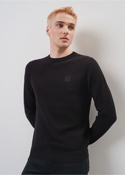 Czarny bawełniany sweter męski z logo ze sklepu OCHNIK w kategorii Swetry męskie - zdjęcie 172563009