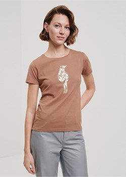 T-shirt damski w kolorze camel z wilgą ze sklepu OCHNIK w kategorii Bluzki damskie - zdjęcie 172563865