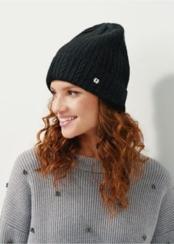 Czarna czapka damska z warkoczami ze sklepu OCHNIK w kategorii Czapki zimowe damskie - zdjęcie 172564187