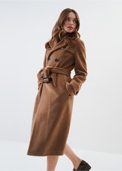 Dwurzędowy płaszcz wełniany damski z paskiem ze sklepu OCHNIK w kategorii Płaszcze damskie - zdjęcie 172569237