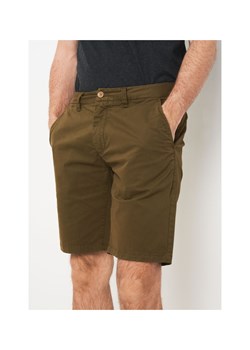 Khaki szorty męskie ze sklepu OCHNIK w kategorii Spodenki męskie - zdjęcie 172571935