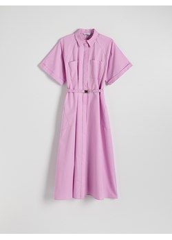 Reserved - Koszulowa sukienka midi z paskiem - fuksja ze sklepu Reserved w kategorii Sukienki - zdjęcie 172573605