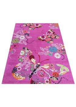 Różowy dywan w motylki dla dziewczynki - Dislo ze sklepu Edinos.pl w kategorii Tekstylia dziecięce - zdjęcie 172579047