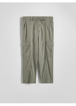 Reserved - Spodnie cargo - jasnozielony ze sklepu Reserved w kategorii Spodnie damskie - zdjęcie 172587676