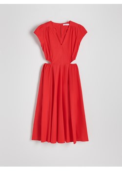 Reserved - Sukienka midi z wycięciami - czerwony ze sklepu Reserved w kategorii Sukienki - zdjęcie 172587878
