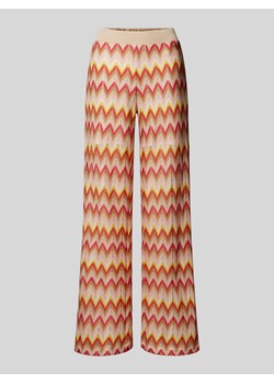 Spodnie materiałowe z szerokimi nogawkami i wzorem w zygzaki ze sklepu Peek&Cloppenburg  w kategorii Spodnie damskie - zdjęcie 172594368