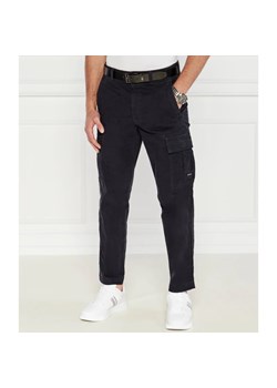 BOSS ORANGE Spodnie cargo Sisla | Tapered fit ze sklepu Gomez Fashion Store w kategorii Spodnie męskie - zdjęcie 172597108