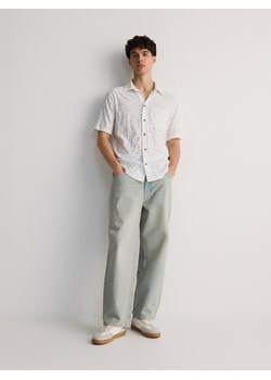 Reserved - Wzorzysta koszula comfort fit - złamana biel ze sklepu Reserved w kategorii Koszule męskie - zdjęcie 172599939
