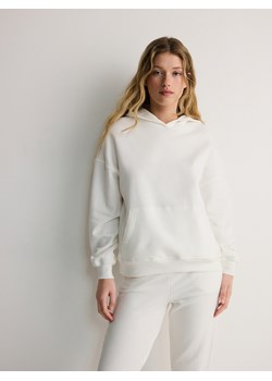 Reserved - Bluza regular z kapturem - złamana biel ze sklepu Reserved w kategorii Bluzy damskie - zdjęcie 172608765