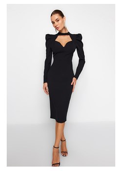 trendyol Sukienka w kolorze czarnym ze sklepu Limango Polska w kategorii Sukienki - zdjęcie 172616799
