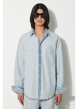 VETEMENTS koszula jeansowa Inside-Out męska kolor niebieski relaxed z kołnierzykiem klasycznym UE64SH500N ze sklepu PRM w kategorii Koszule męskie - zdjęcie 172617356