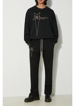 Rick Owens spodnie dresowe bawełniane x Champion Joggers kolor czarny z aplikacją CM01D0471 ze sklepu PRM w kategorii Spodnie męskie - zdjęcie 172617499