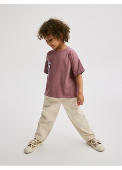 Reserved - T-shirt oversize z aplikacją - fioletowy ze sklepu Reserved w kategorii T-shirty chłopięce - zdjęcie 172620159