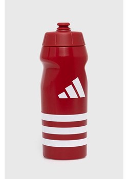 adidas Performance bidon Tiro 500 ml kolor czerwony IW8157 ze sklepu ANSWEAR.com w kategorii Bidony i butelki - zdjęcie 172625586