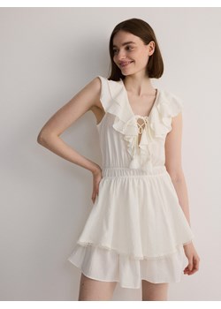 Reserved - Sukienka mini z falbanami - złamana biel ze sklepu Reserved w kategorii Sukienki - zdjęcie 172629317