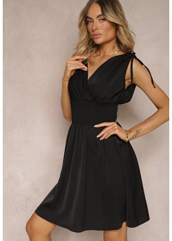 Czarna Kopertowa Sukienka z Gumką w Pasie Ściągana na Ramionach Cinnia ze sklepu Renee odzież w kategorii Sukienki - zdjęcie 172630665