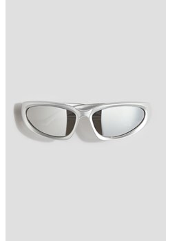 H & M - Okulary przeciwsłoneczne w sportowym stylu - Srebrny ze sklepu H&M w kategorii Okulary przeciwsłoneczne dziecięce - zdjęcie 172631205