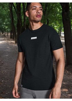 Sinsay - Koszulka bawełniana z nadrukiem - czarny ze sklepu Sinsay w kategorii T-shirty męskie - zdjęcie 172639416
