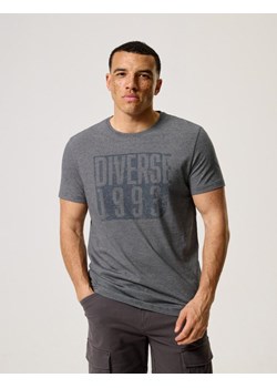 Koszulka LAIRD VIII Grafit Melanż M ze sklepu Diverse w kategorii T-shirty męskie - zdjęcie 172642839