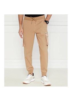 BOSS BLACK Spodnie dresowe C-Larsen | Regular Fit ze sklepu Gomez Fashion Store w kategorii Spodnie męskie - zdjęcie 172643426