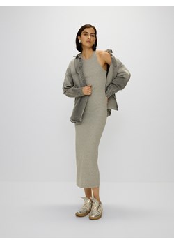 Reserved - Sukienka maxi w prążek - jasnoszary ze sklepu Reserved w kategorii Sukienki - zdjęcie 172653228