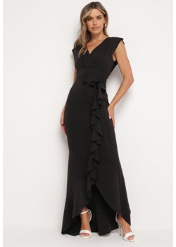 Czarna Asymetryczna Sukienka z Dekoltem V i Ozdobną Falbaną Efiola ze sklepu Born2be Odzież w kategorii Sukienki - zdjęcie 172655618