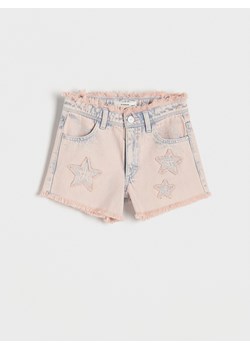 Reserved - Jeansowe szorty wide leg - różowy ze sklepu Reserved w kategorii Spodenki dziewczęce - zdjęcie 172656625