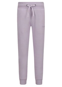 GUESS ACTIVE Spodnie dresowe | Regular Fit ze sklepu Gomez Fashion Store w kategorii Spodnie dziewczęce - zdjęcie 172710678