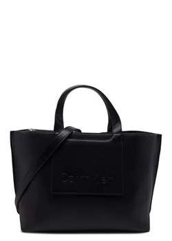 Calvin Klein Torebka na ramię ze sklepu Gomez Fashion Store w kategorii Torby Shopper bag - zdjęcie 172717726
