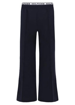 Tommy Hilfiger Spodnie dresowe Monotype | Regular Fit ze sklepu Gomez Fashion Store w kategorii Spodnie dziewczęce - zdjęcie 172737996