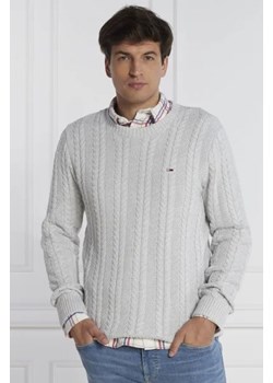 Tommy Jeans Sweter CABLE | Regular Fit ze sklepu Gomez Fashion Store w kategorii Swetry męskie - zdjęcie 172781265