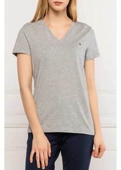 Tommy Hilfiger T-shirt HERITAGE | Regular Fit ze sklepu Gomez Fashion Store w kategorii Bluzki damskie - zdjęcie 172792138