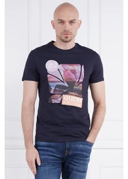 GUESS T-shirt SUNSET FLOWER | Slim Fit ze sklepu Gomez Fashion Store w kategorii T-shirty męskie - zdjęcie 172793936