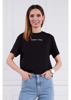Tommy Jeans T-shirt SERIF LINEAR | Regular Fit ze sklepu Gomez Fashion Store w kategorii Bluzki damskie - zdjęcie 172797168