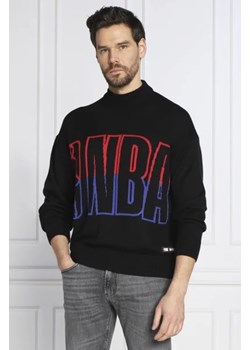 BOSS ORANGE Sweter BOSS X NBA | Regular Fit | z dodatkiem wełny ze sklepu Gomez Fashion Store w kategorii Swetry męskie - zdjęcie 172806888