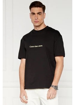 CALVIN KLEIN JEANS T-shirt LOGO TEE | Regular Fit ze sklepu Gomez Fashion Store w kategorii T-shirty męskie - zdjęcie 172810607