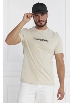 Calvin Klein T-shirt DOUBLE FLOCK LOGO | Regular Fit ze sklepu Gomez Fashion Store w kategorii T-shirty męskie - zdjęcie 172847106