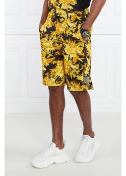 Just Cavalli Szorty BIS FLOWER | Regular Fit ze sklepu Gomez Fashion Store w kategorii Spodenki męskie - zdjęcie 172888767