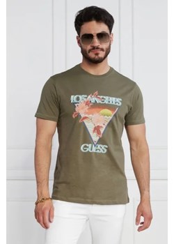 GUESS T-shirt SS CN TRIANGLE SUMME | Regular Fit ze sklepu Gomez Fashion Store w kategorii T-shirty męskie - zdjęcie 172902985