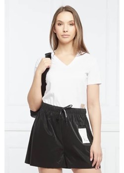 Armani Exchange T-shirt | Regular Fit ze sklepu Gomez Fashion Store w kategorii Bluzki damskie - zdjęcie 172922538