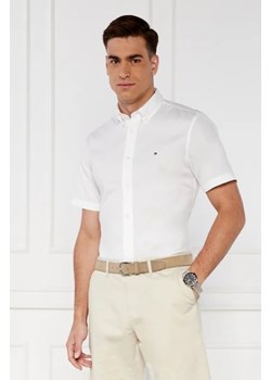 Tommy Hilfiger Koszula FLEX POPLIN | Regular Fit ze sklepu Gomez Fashion Store w kategorii Koszule męskie - zdjęcie 172926376