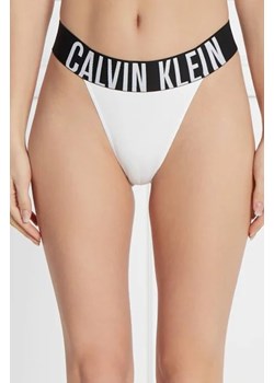 Calvin Klein Underwear Stringi ze sklepu Gomez Fashion Store w kategorii Majtki damskie - zdjęcie 172936428