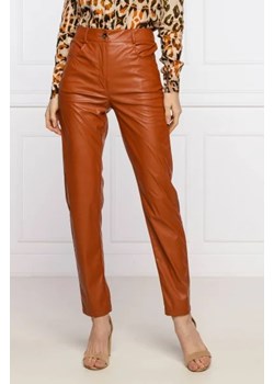 Silvian Heach Skórzane spodnie STEEVAL | Slim Fit ze sklepu Gomez Fashion Store w kategorii Spodnie damskie - zdjęcie 172936659