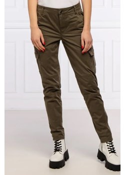 GUESS Spodnie | Slim Fit ze sklepu Gomez Fashion Store w kategorii Spodnie damskie - zdjęcie 172937728