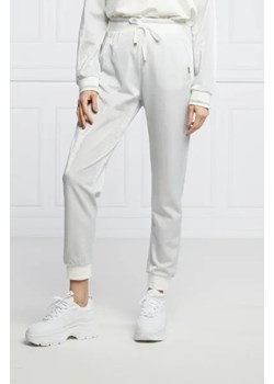 Liu Jo Sport Spodnie dresowe | Regular Fit ze sklepu Gomez Fashion Store w kategorii Spodnie damskie - zdjęcie 172942645
