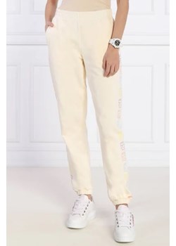 Karl Lagerfeld Spodnie dresowe ikonik 2.0 outline | Regular Fit ze sklepu Gomez Fashion Store w kategorii Spodnie damskie - zdjęcie 172943175